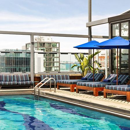 Gansevoort Meatpacking Hotel Nova Iorque Exterior foto Rooftop pool at the Hotel Indigo San Francisco