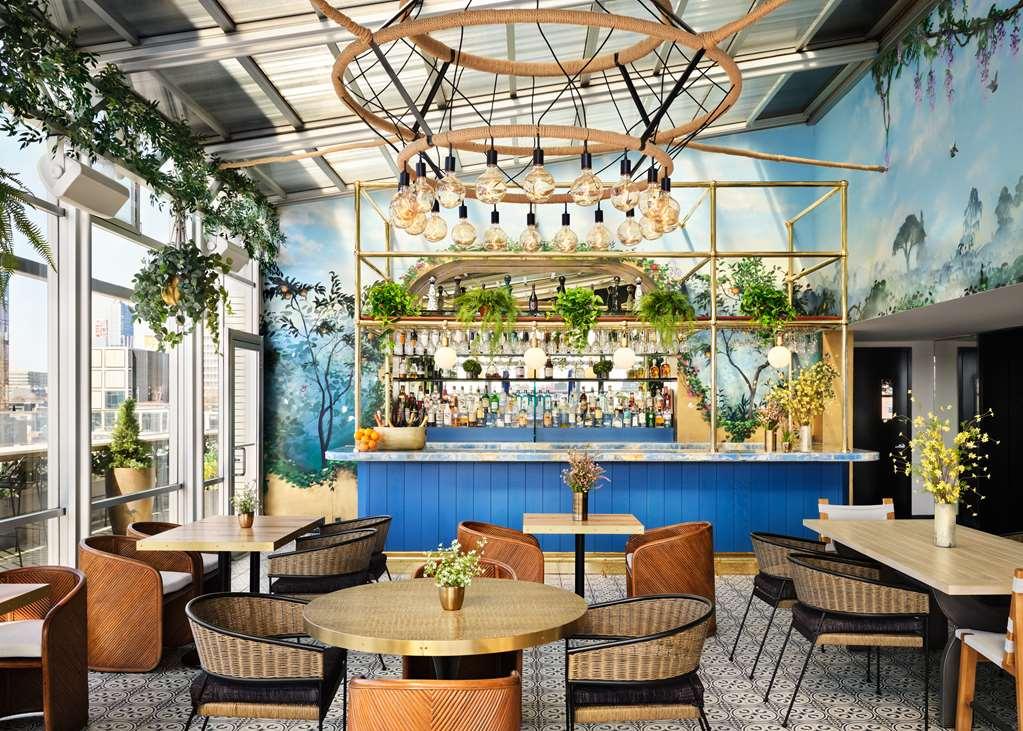 Gansevoort Meatpacking Hotel Nova Iorque Restaurante foto The interior of the bar